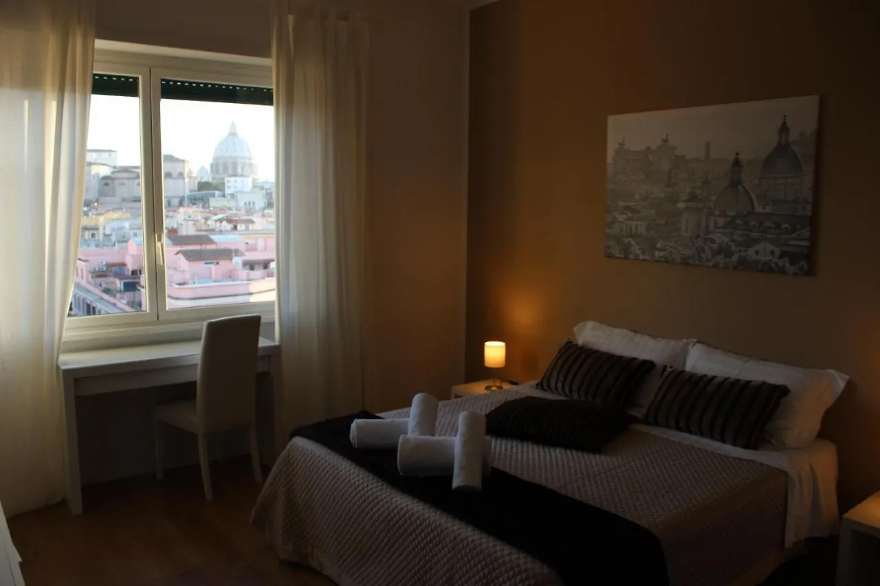 Panoramic View Of St. Peter Apartment Rome