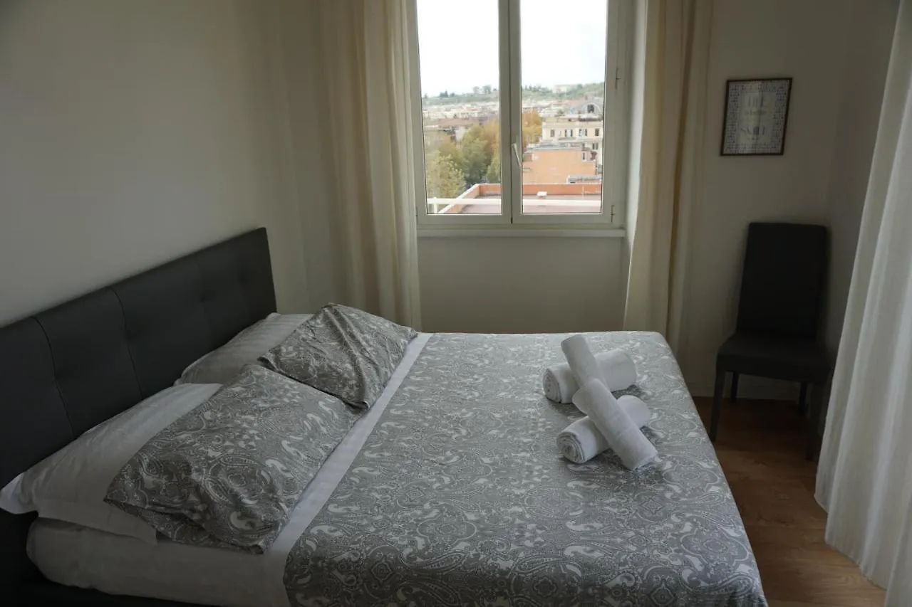 Panoramic View Of St. Peter Apartment Rome