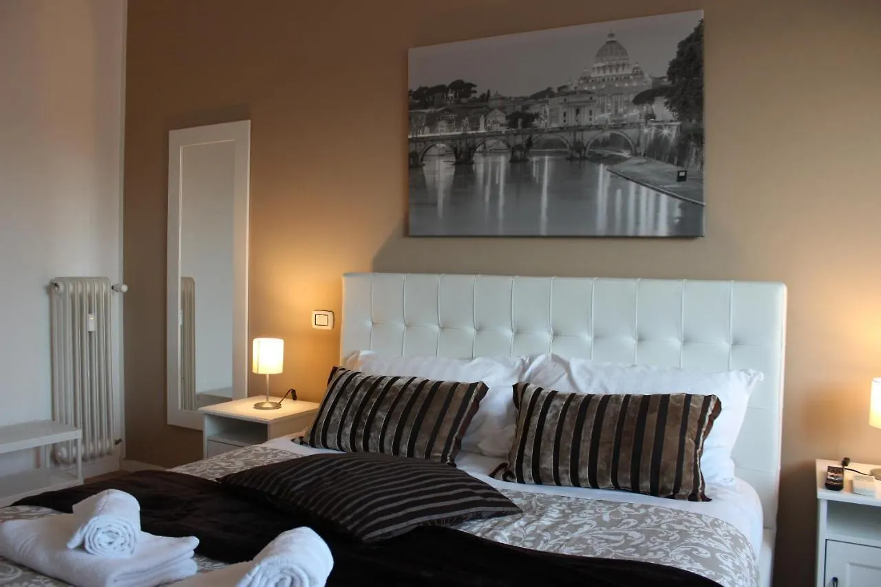 Panoramic View Of St. Peter Apartment Rome 0*,  Italy
